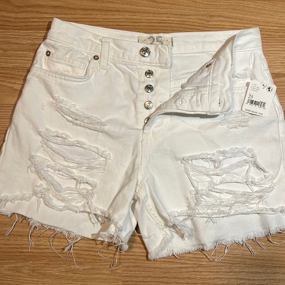 NWT WE THE FREE shorts SZ 25 white